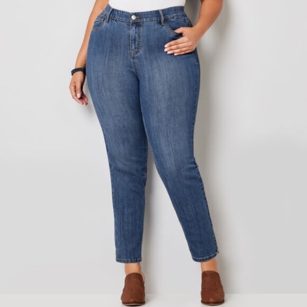 Avenue Women's Premium Stretch Perfect Fit Ankle Jeans Plus Size 26 NWT